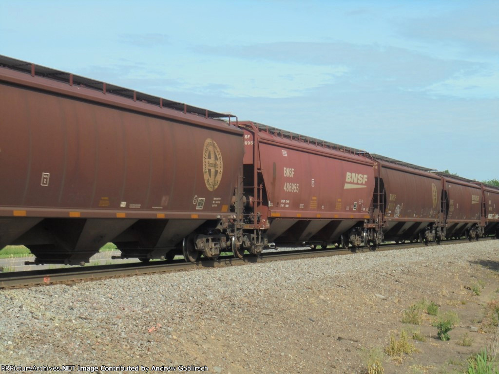 BNSF 486955 + 476012